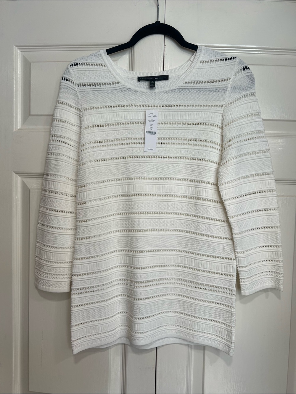 White House Black Market Cream Color Crewneck Sweater Size Medium NWT